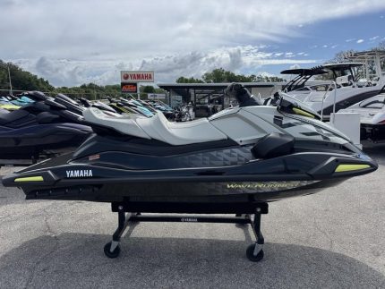 New 2026 Yamaha VX Cruiser HO Waverunner at RIVA Motorsports Miami