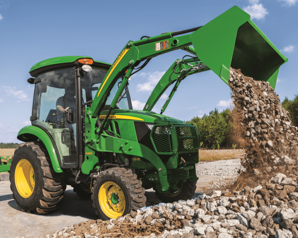 3039R-Compact-Tractor_JD05588-1024x819